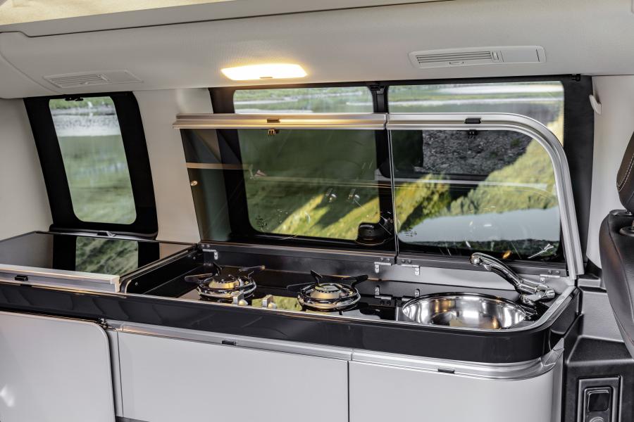 Интерьер Mercedes-Benz Marco Polo (W447) 2019 года  (WW) (фото 20 из 48)